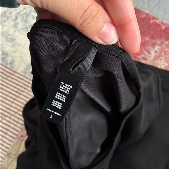 SKIMS Long Sleeveless Lounge Dress - Picture 2 of 3